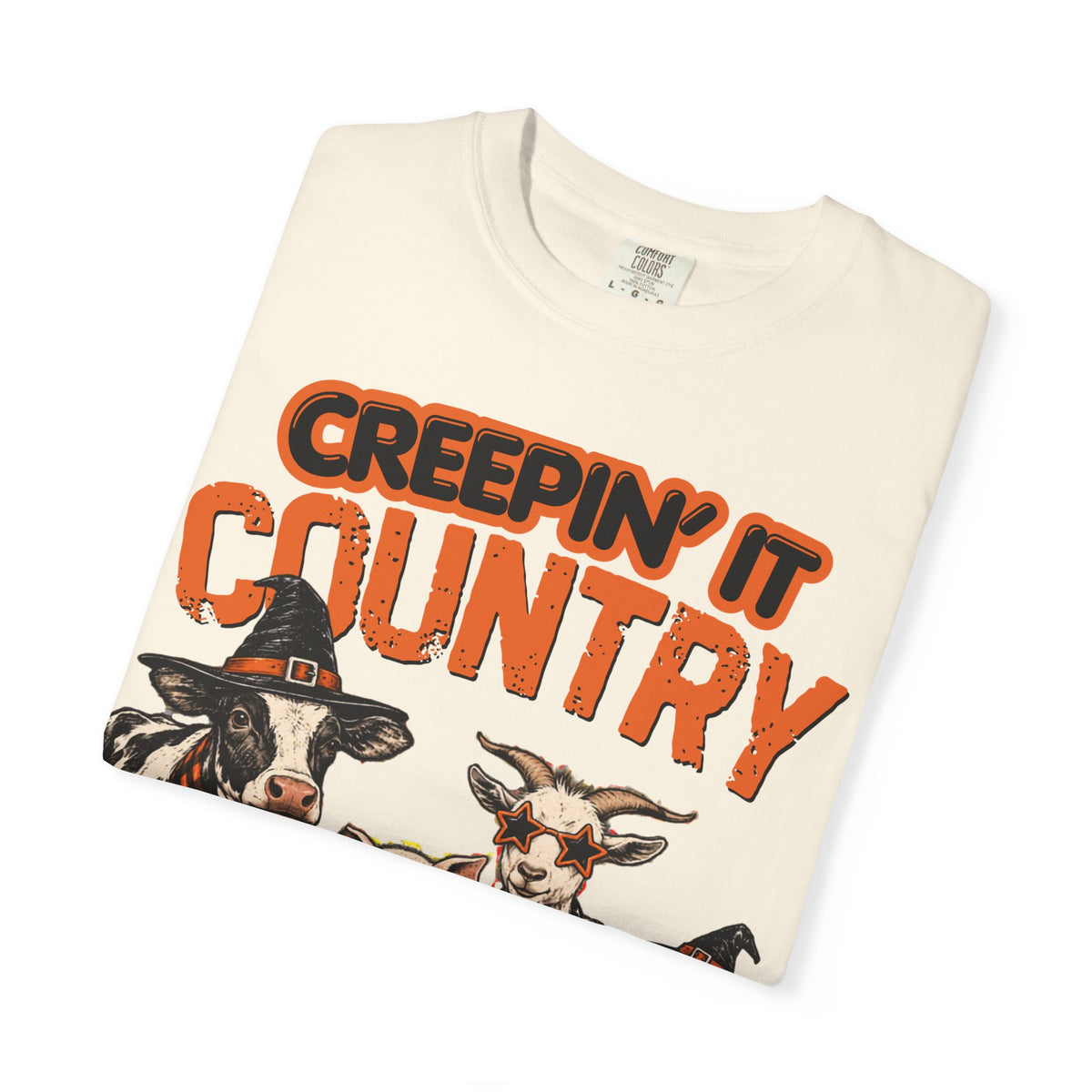 Creepin' It Country cows pigs chickens Halloween T-Shirt